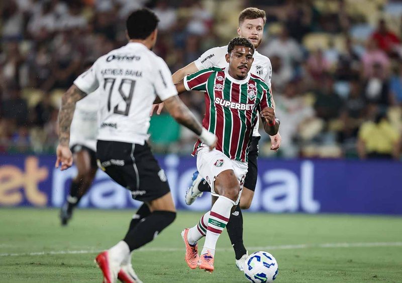 Fluminense volta ao G6, mas atacantes não marcam há cinco jogos seguidos