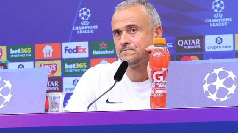 Luis Enrique defiende a Pacho y Chevalier y critica duramente a la prensa