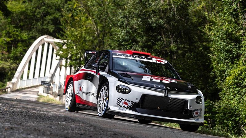 Lancia regresa al Mundial de Rallyes en 2026 con el Ypsilon Rally2 HF Integrale