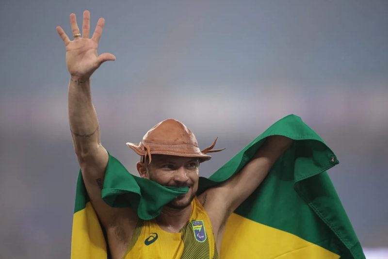 Brasil faz história com conquista inédita no Mundial Paralímpico de atletismo