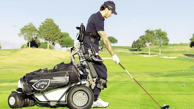Manuel Bortuzzo riscopre la vita nel golf e sogna le Paralimpiadi di Los Angeles 2028
