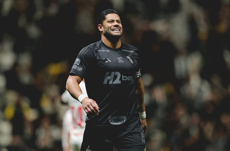 Futuro de Hulk no Atlético: Executivo desmente rumores de rescisão e valoriza atacante