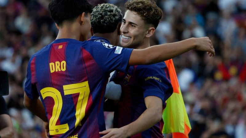 Barcelona mantiene alineación pese a bajas y sorprende con Dro de titular ante Olympiacos
