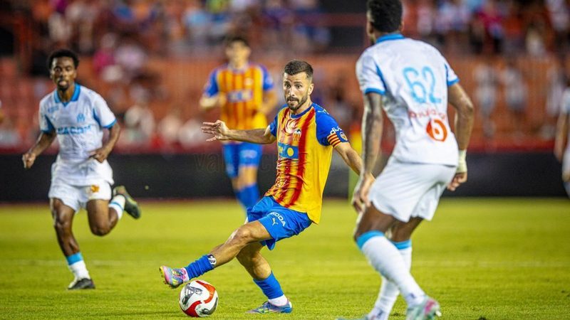 Mestalla rinde homenaje a las víctimas y afectados por la DANA en su primer aniversario
