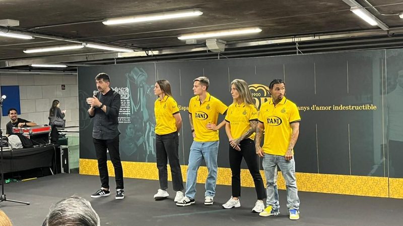 El Espanyol rinde homenaje a sus orígenes con una equipación amarilla por su 125 aniversario