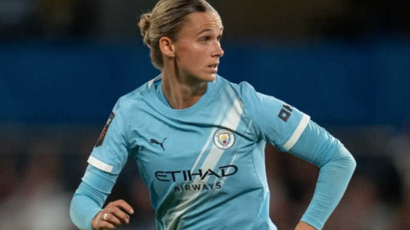 Kerstin Casparij revela cómo el fútbol cambió su percepción sobre la homosexualidad