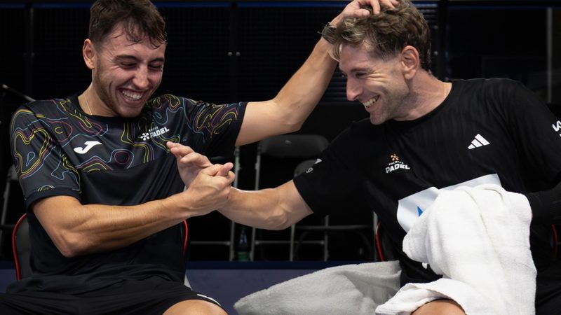 Álex Ruiz y Juanlu Esbrí sorprenden y conquistan el título en Lyon; Calvo y Salazar dominan en femenino