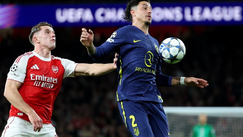 Giménez lamenta la falta que originó el 1-0 en la derrota del Atlético y destaca la presión rival