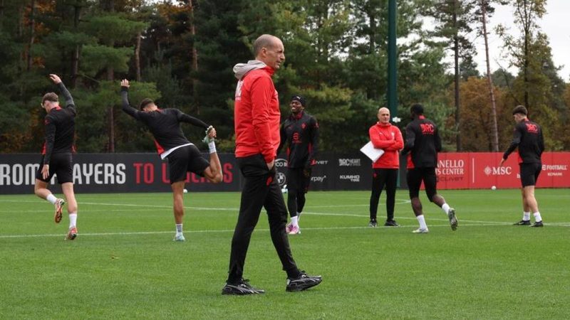 Allegri esprime curiosità su Leao e Nkunku: "Potrebbero giocare insieme"