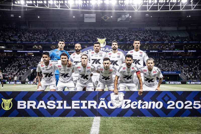Santos transforma equipe e busca vitória contra o Ceará na 27ª rodada do Brasileirão