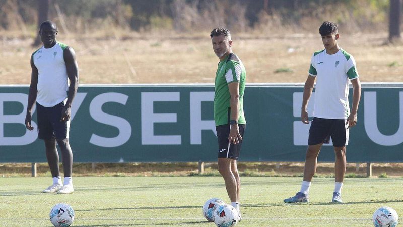 Córdoba CF consolida su crecimiento con una defensa sólida y resultados positivos