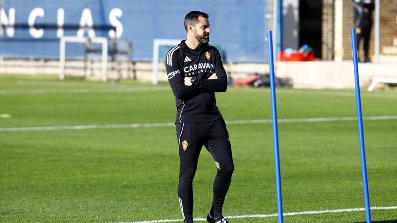 Rubén Sellés impulsa un Real Zaragoza intenso y táctico con presión alta y dinamismo