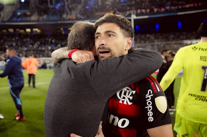 Arrascaeta exige respeito ao Flamengo após conquista de nova final de Libertadores