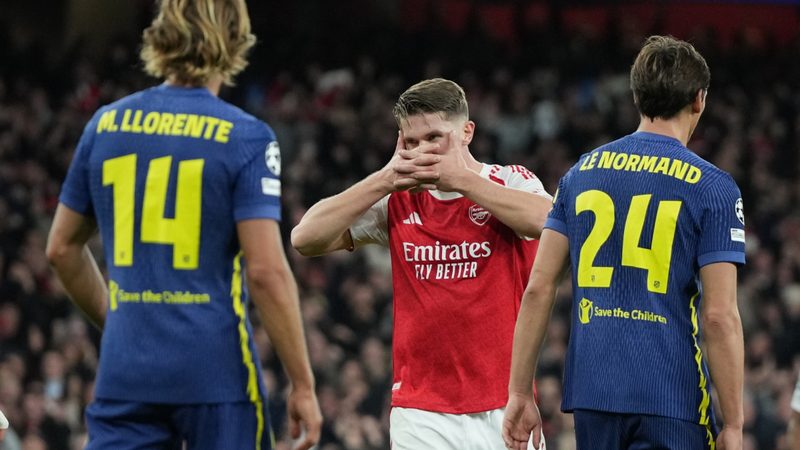 Análisis detallado del Atlético en su duelo contra el Arsenal en Emirates Stadium