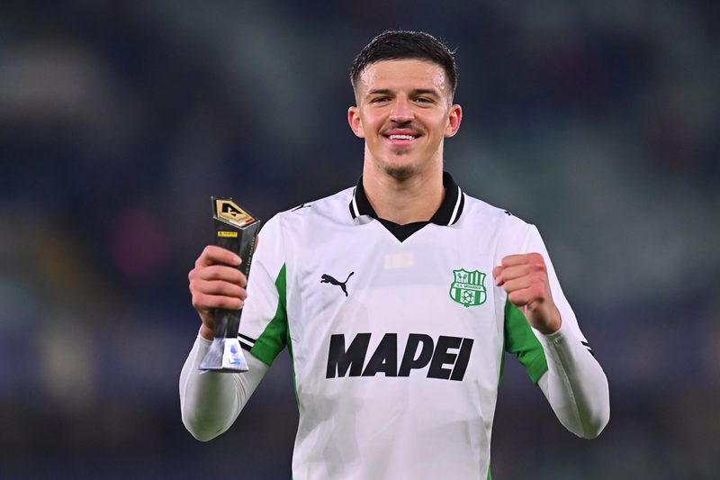 Tarik Muharemovic rinnova con il Sassuolo fino al 2031: "Sono molto felice"