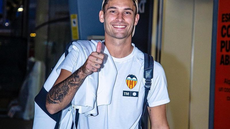 Hugo Duro celebra su partido 150 con el Valencia ante el Alavés buscando su primer gol en Mendizorroza