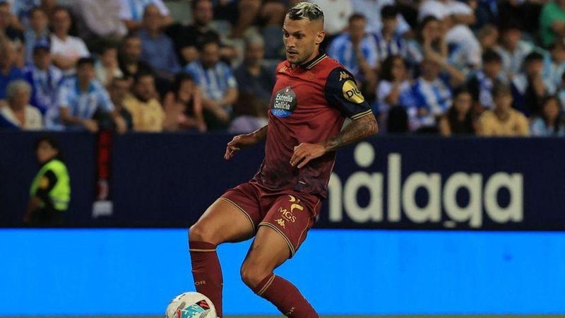 Stoichkov sigue sin romper su sequía goleadora tras 10 meses y 22 partidos oficiales