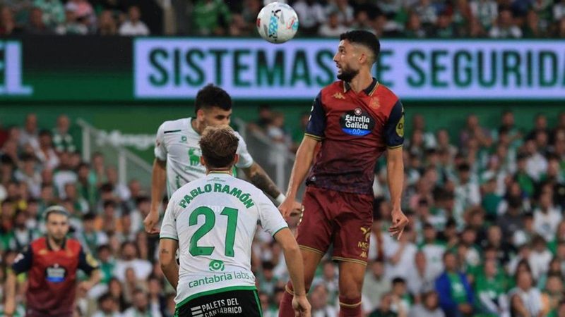 Jokin Ezkieta brilla y frustra al Deportivo en empate contra Racing