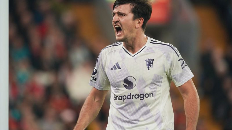 El Manchester United vence en Anfield y alarma al Liverpool tras cuatro derrotas seguidas