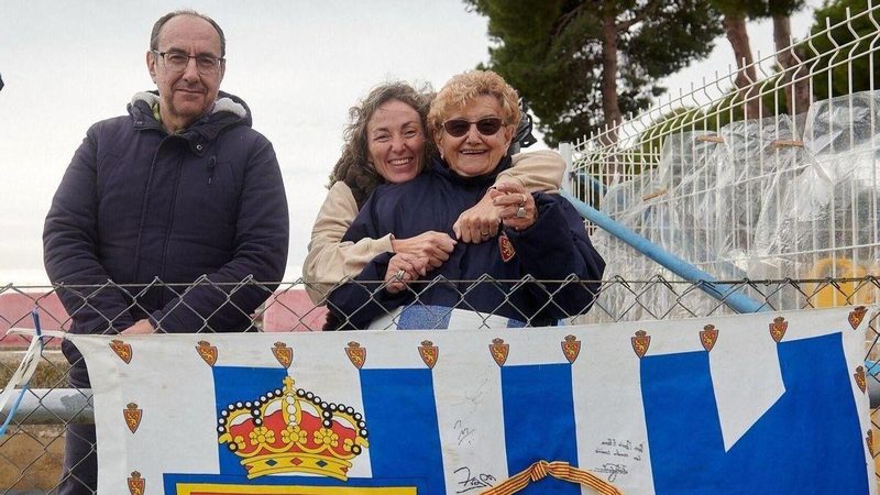El Real Zaragoza despide a Elena Cuesta, símbolo eterno de su afición y cantera