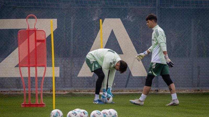 La resaca de la vergüenza en el Real Zaragoza tras la humillación ante la Cultural