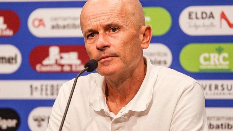 Claudio Barragán asume provisionalmente el banquillo del Eldense tras la destitución de Javi Cabello