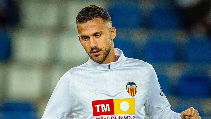 Copete evita lesión grave y sigue en duda para el Valencia vs Villarreal tras contusión