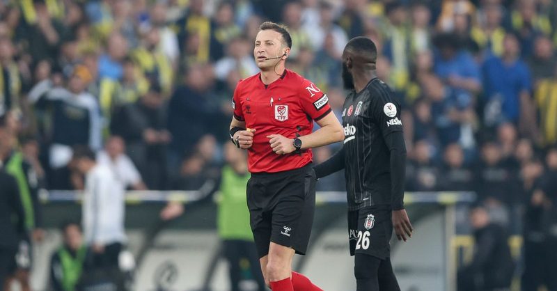 Crisi nel calcio turco: sospesi 149 arbitri per un clamoroso scandalo scommesse