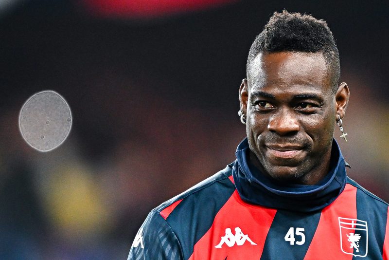 Balotelli esulta per l'esonero di Vieira: "Dio vede e provvede"