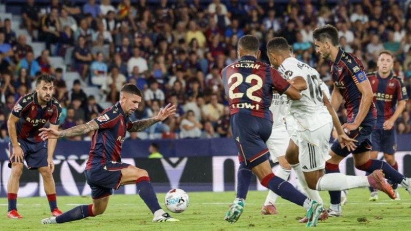 Levante UD enfrenta desafío defensivo clave para asegurar la permanencia en Primera División