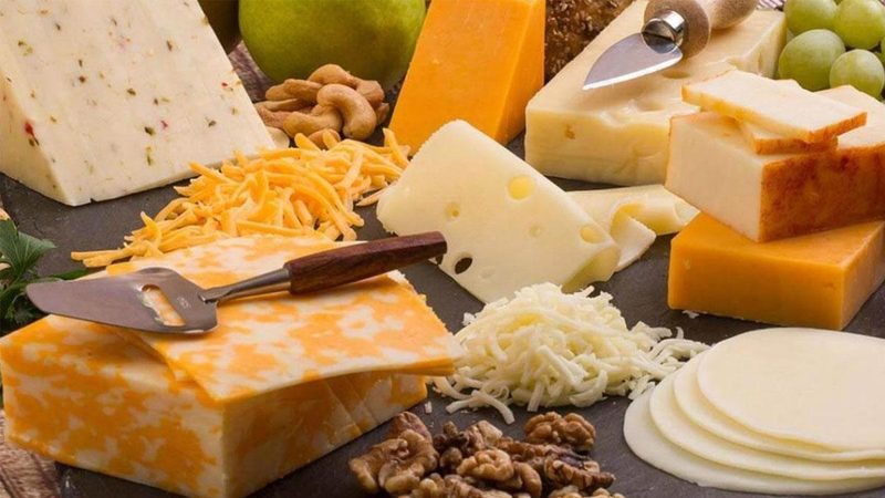 Alerta en Catalunya por queso francés contaminado con bacteria peligrosa