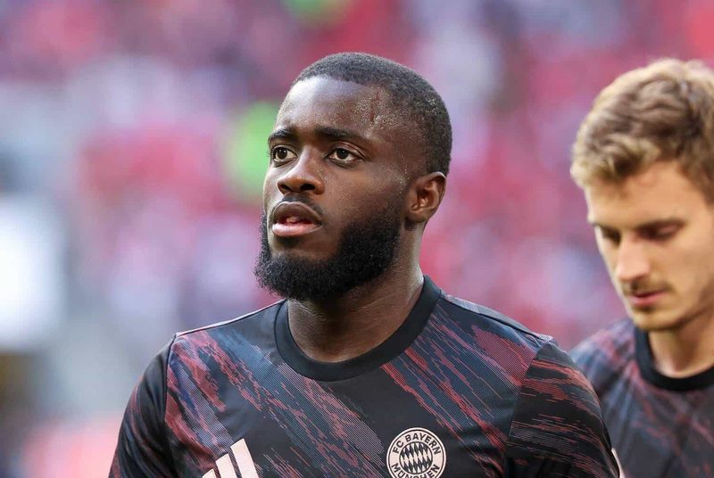 Bayern verhandelt mit Upamecano: Premier-League-Klausel als Schlüssel für Zukunft
