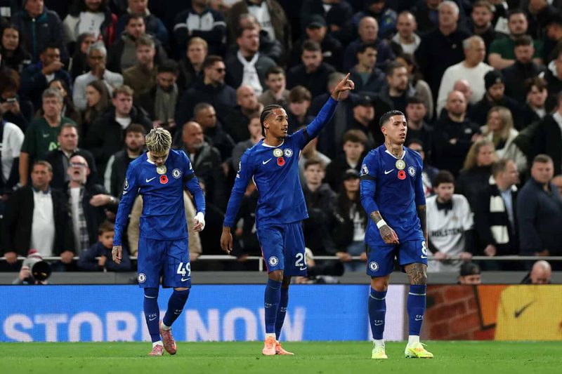 Spannendes Duell in London: Chelsea bezwingt harmlose Spurs mit 1:0