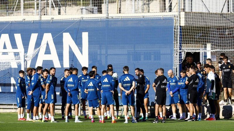 Rubén Sellés asume el mando en Real Zaragoza y llama a la unidad para superar la crisis
