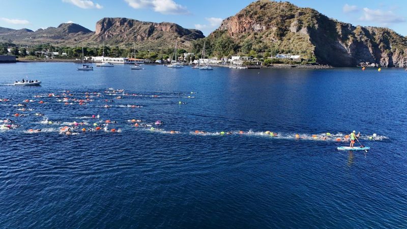 Simone Lavizzari conquista il Challenge 2025 tra lavoro e allenamenti in piscina