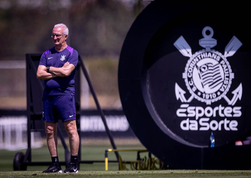 Corinthians reencontra força defensiva após um mês de desfalques e desafios