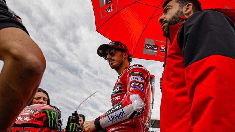 Bagnaia: "Me caí porque no quería volver a ser último" tras un fin de semana difícil en Phillip Island