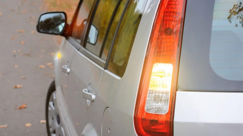 Cómo afrontar correctamente un carril trenzado según la DGT y evitar accidentes