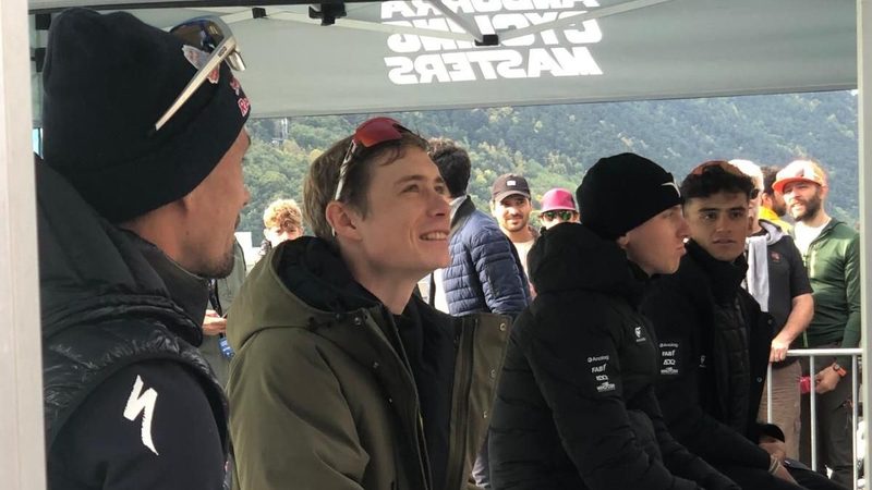 Tadej Pogacar duda sobre su participación en la Vuelta a España 2026