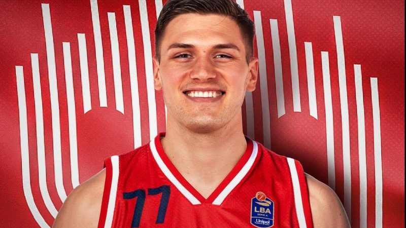 Nate Sestina inicia nueva etapa en EA7 Emporio Armani y debutará ante Valencia Basket