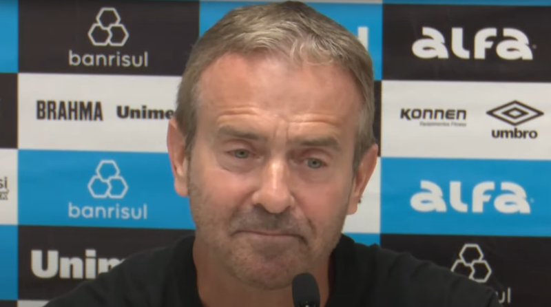 Guto Peixoto critica arbitragem após derrota do Grêmio para o Red Bull Bragantino
