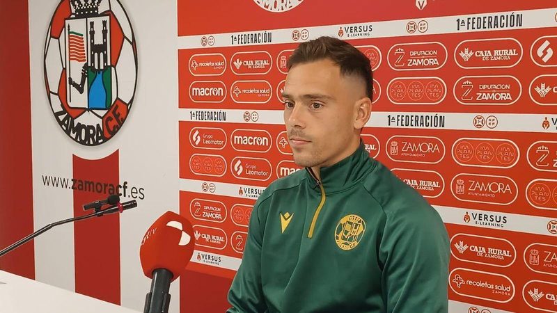Fermín Sobrón : "El vestuario está jodido, pero se levantará" tras la derrota contra Ponferradina