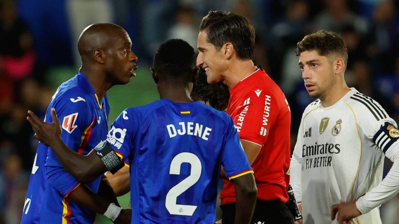El Comité Técnico de Árbitros valora positivamente el arbitraje de Munuera Montero en el partido ante Real Madrid