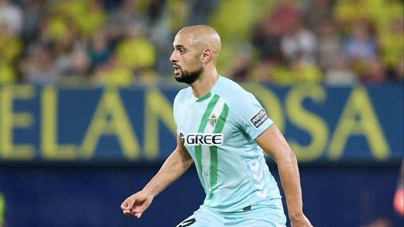 Sofyan Amrabat descansa mientras el Betis se prepara para el duelo clave en Bélgica