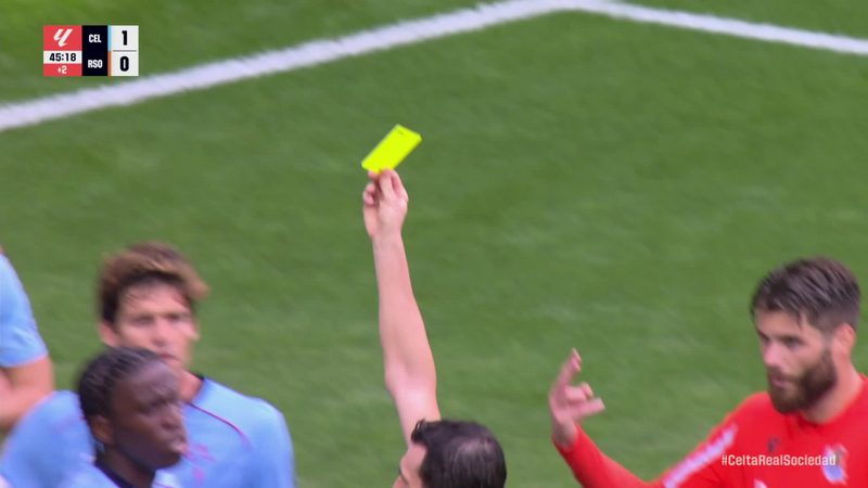 La Real Sociedad empata con un Celta de 10 tras expulsión de Starfelt
