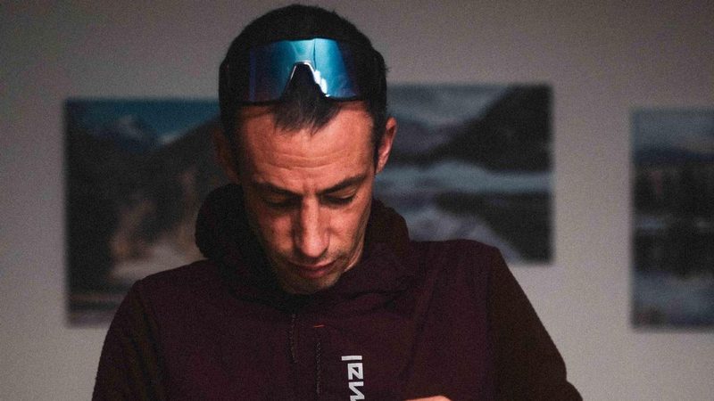 Kilian Jornet: La infancia en la montaña que forjó una fuerza natural