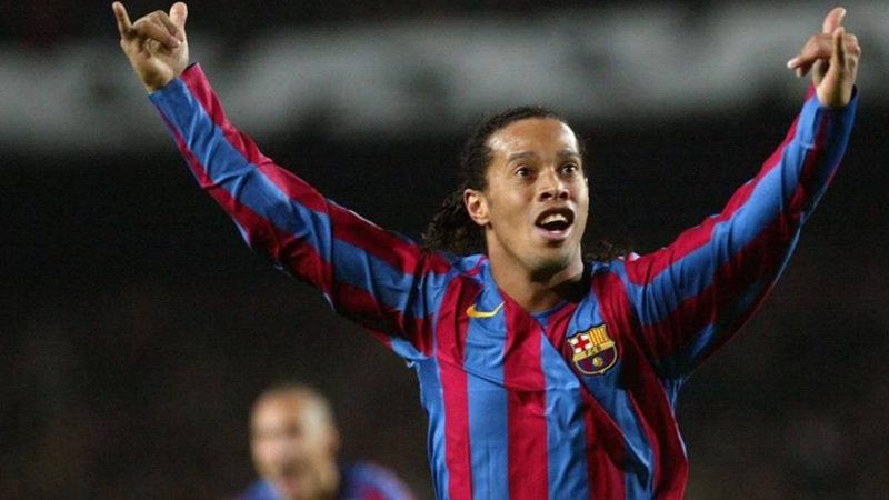 Nike lanza reedición de la icónica camiseta de Ronaldinho que conquistó el Bernabéu en 2005