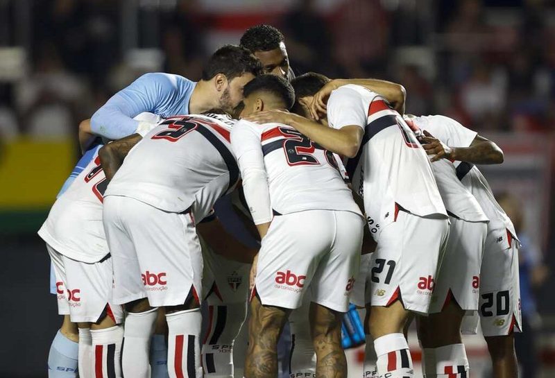 São Paulo busca vencer fora de casa e retomar sequência no Brasileirão