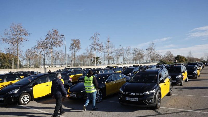 Élite Taxi zanja conflicto con el Barça tras acuerdo de patrocinio con Uber