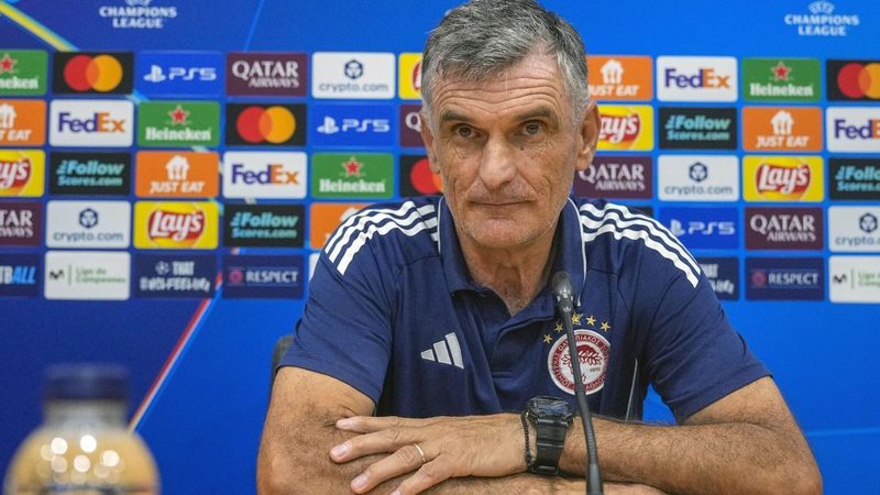 Mendilibar destaca a Pedri y defiende la valentía del Barça de Flick en la Champions